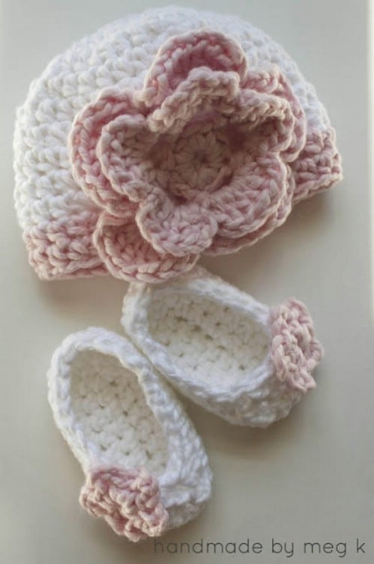 crochet baby booties (14)