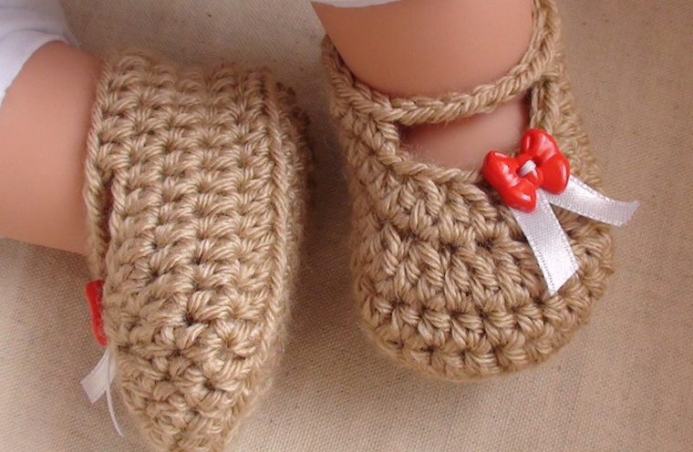 crochet baby booties (18)