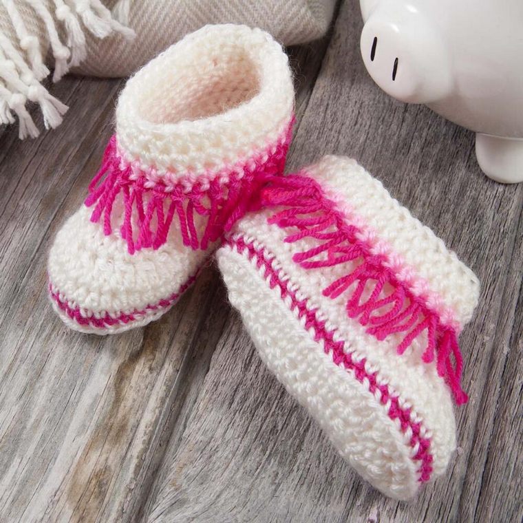crochet baby booties (62)