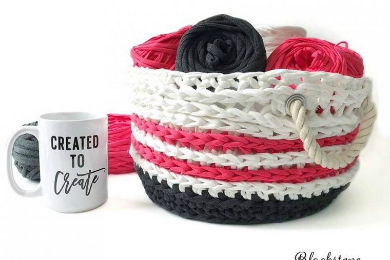 crochet storage basket pattern (21)