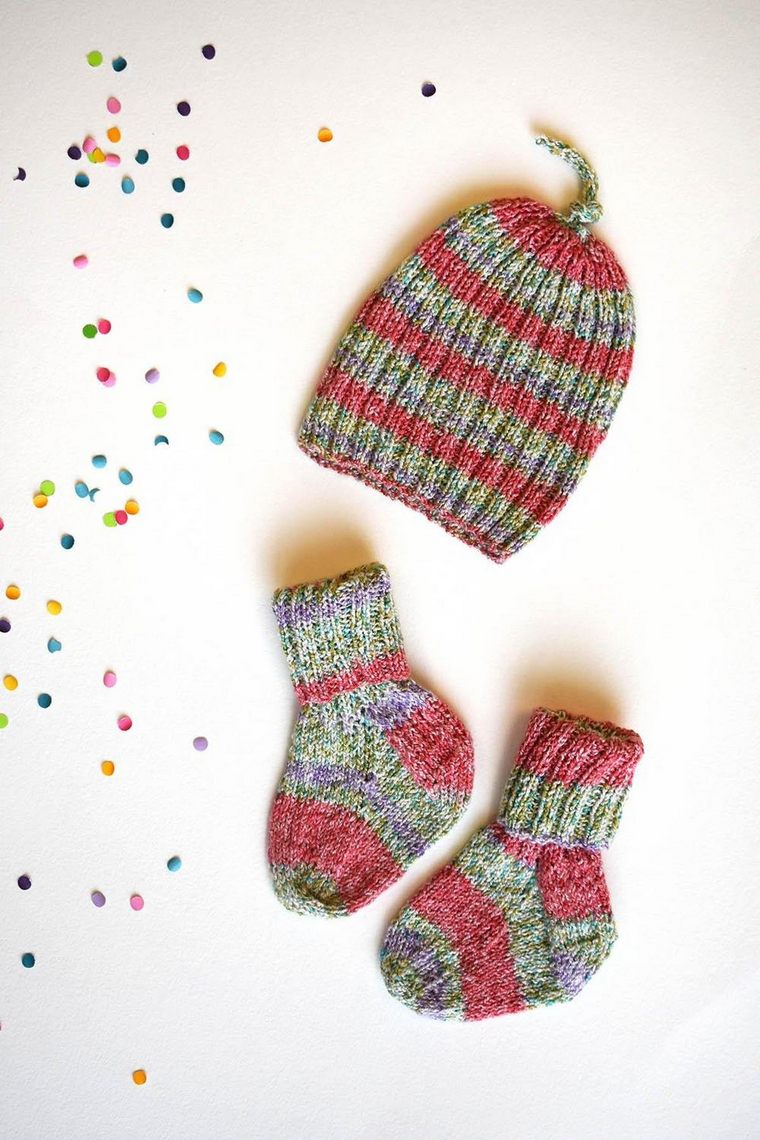crochet baby sock pattern (21)
