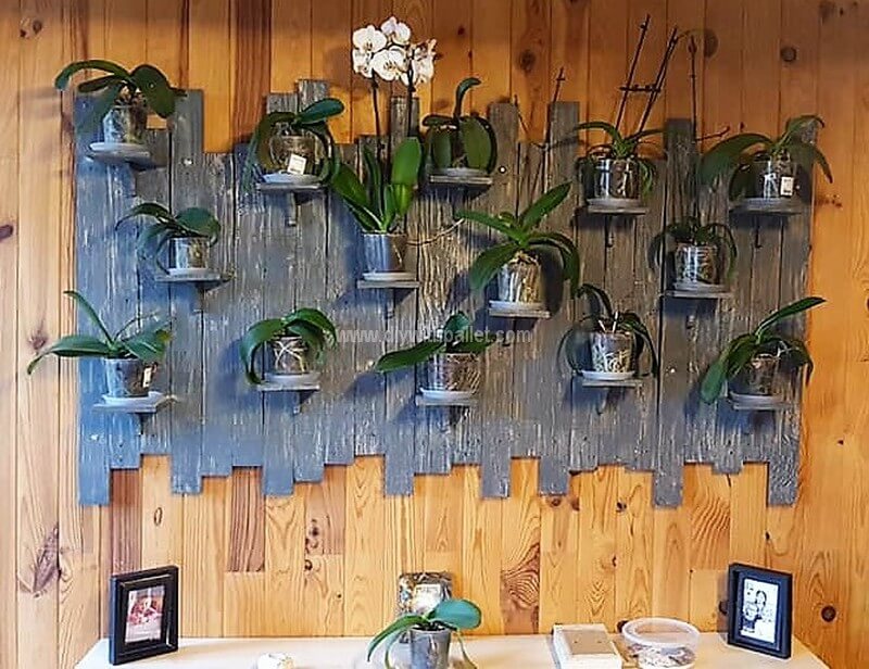 pallet-wall-decor-pots-shelf