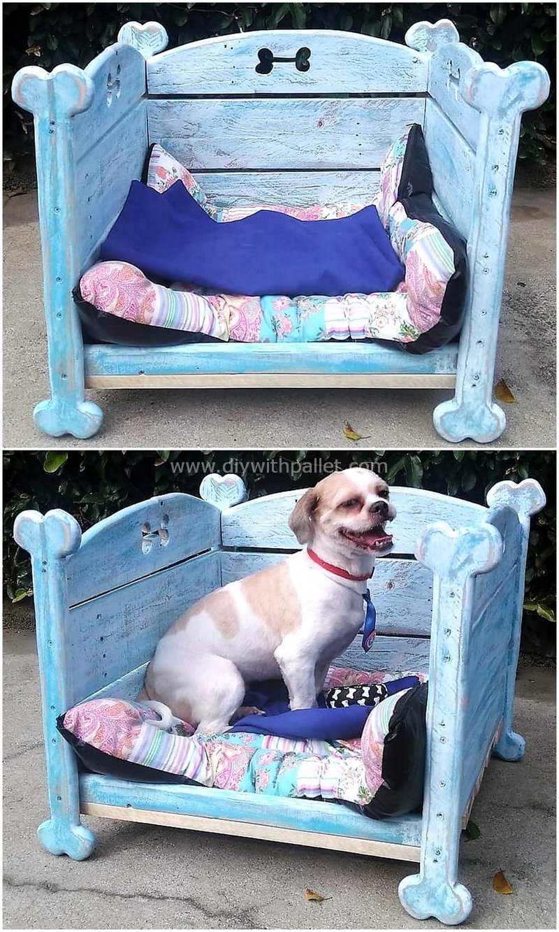 reused-pallets-dog-bed
