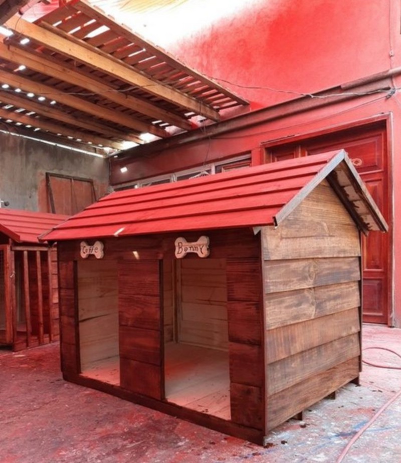 pallet dog house (1)