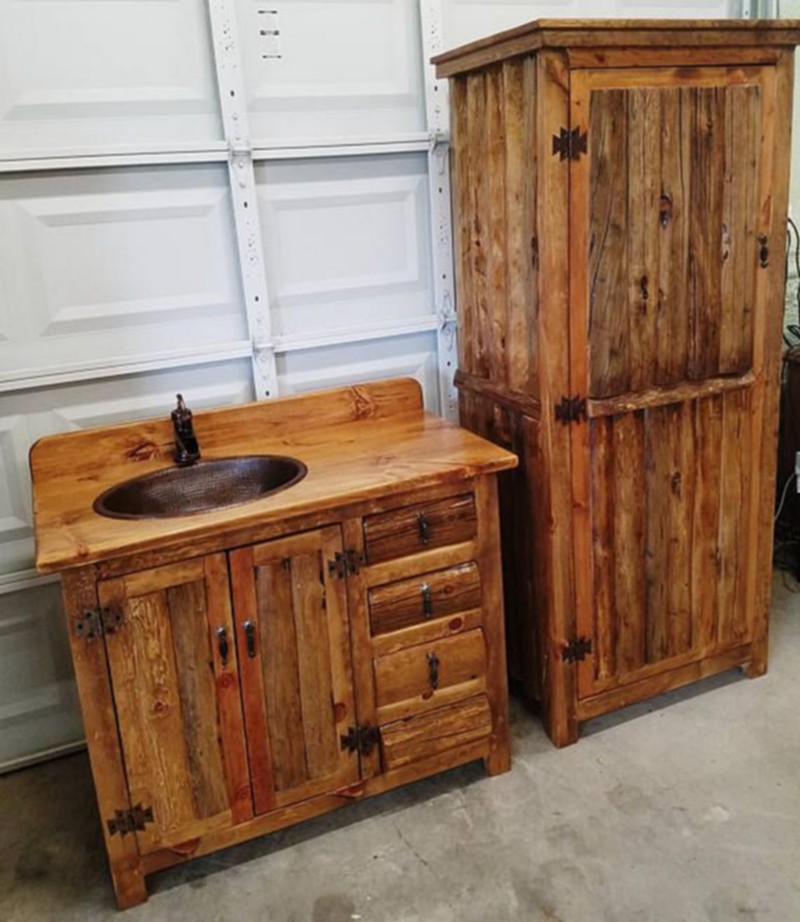 wood pallet Closet (2)