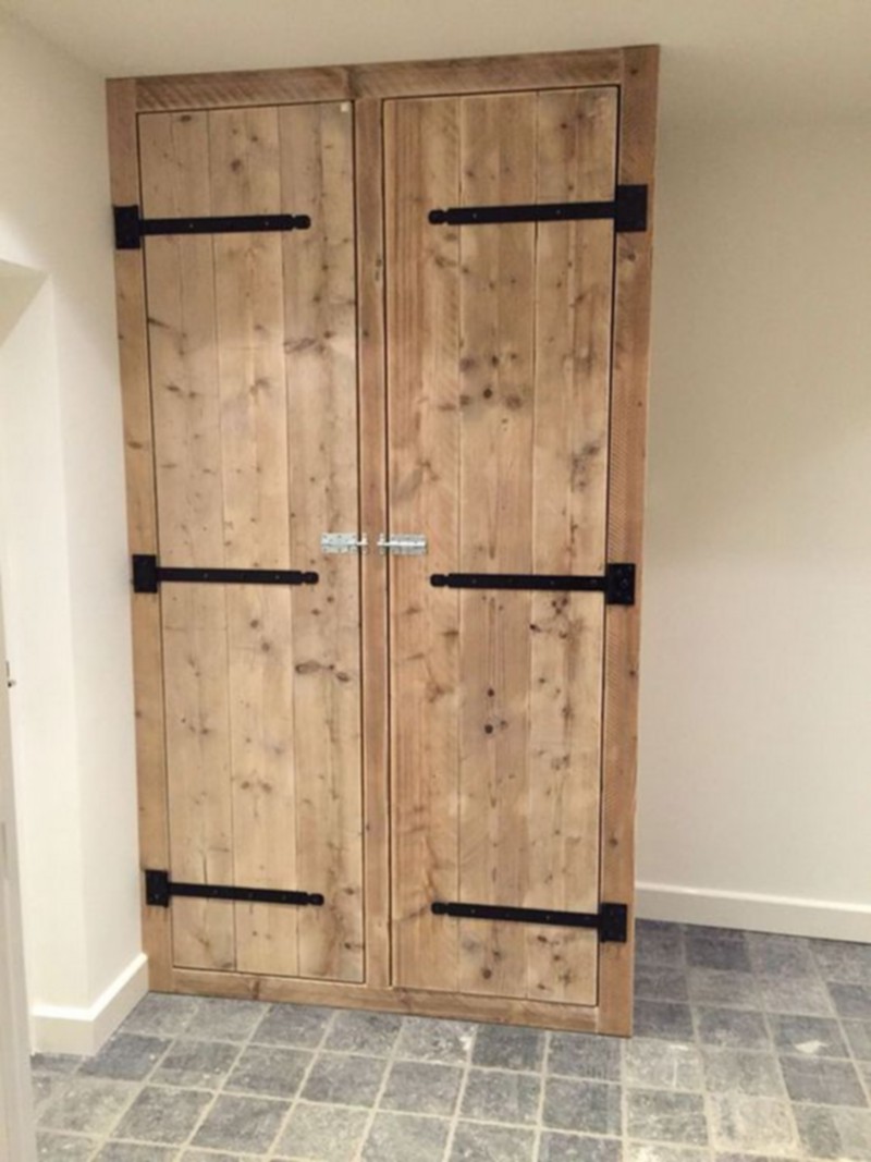 wood pallet Closet (27)