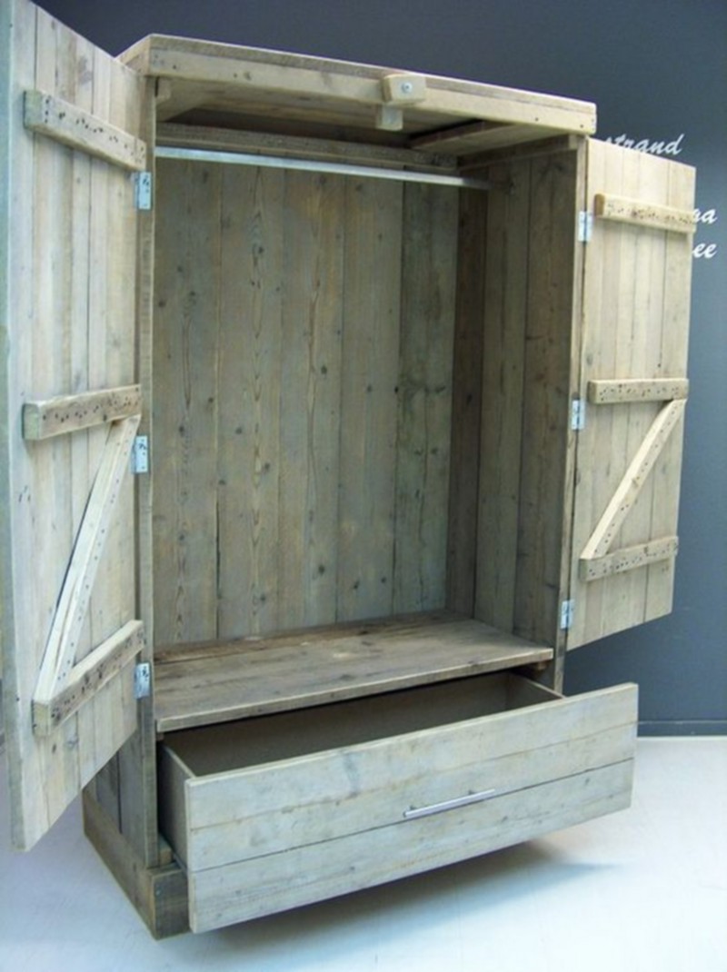 wood pallet Closet (7)