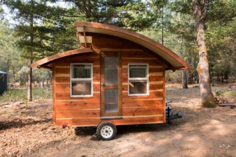 wooden pallet cabin (22)