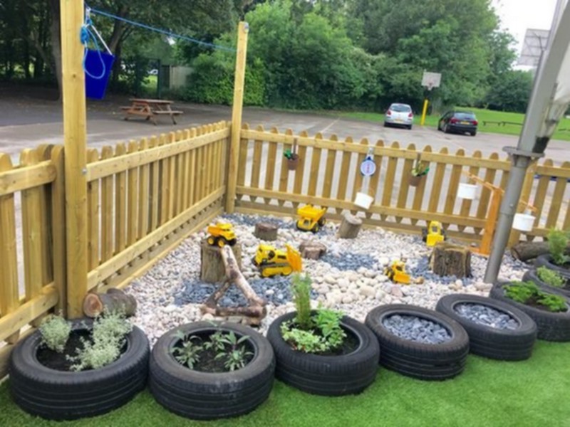 tire planter ideas (2)