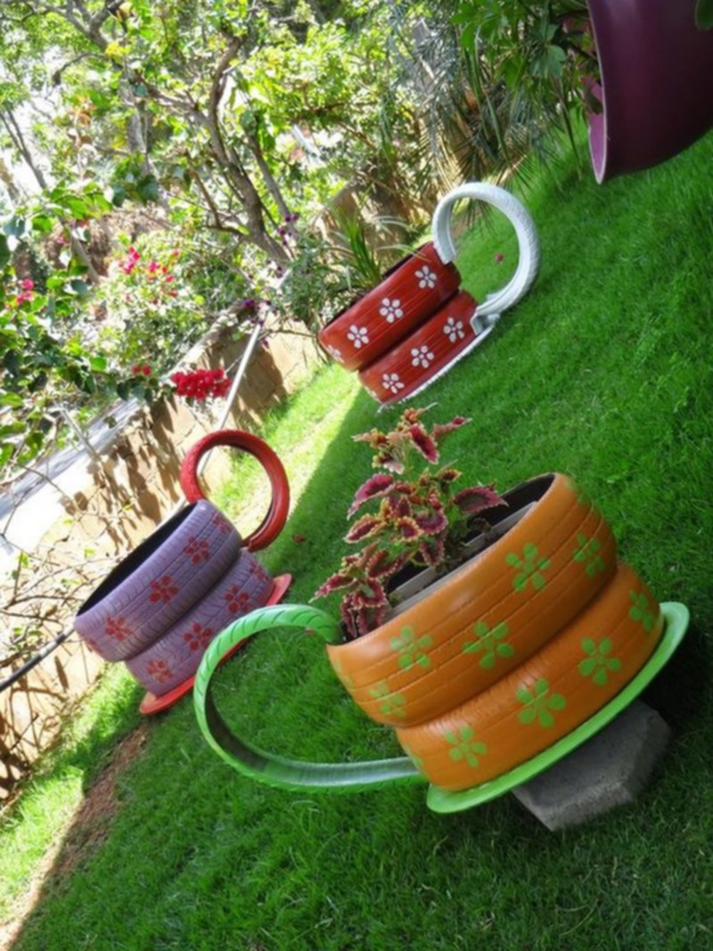 tire planter ideas (24)