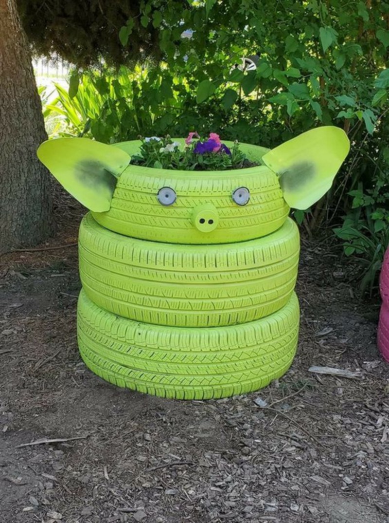 tire planter ideas (29)