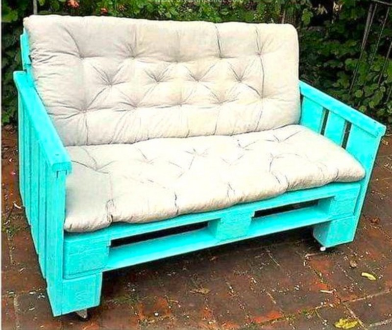 Amazing Wooden Pallet Sofa Set (12)