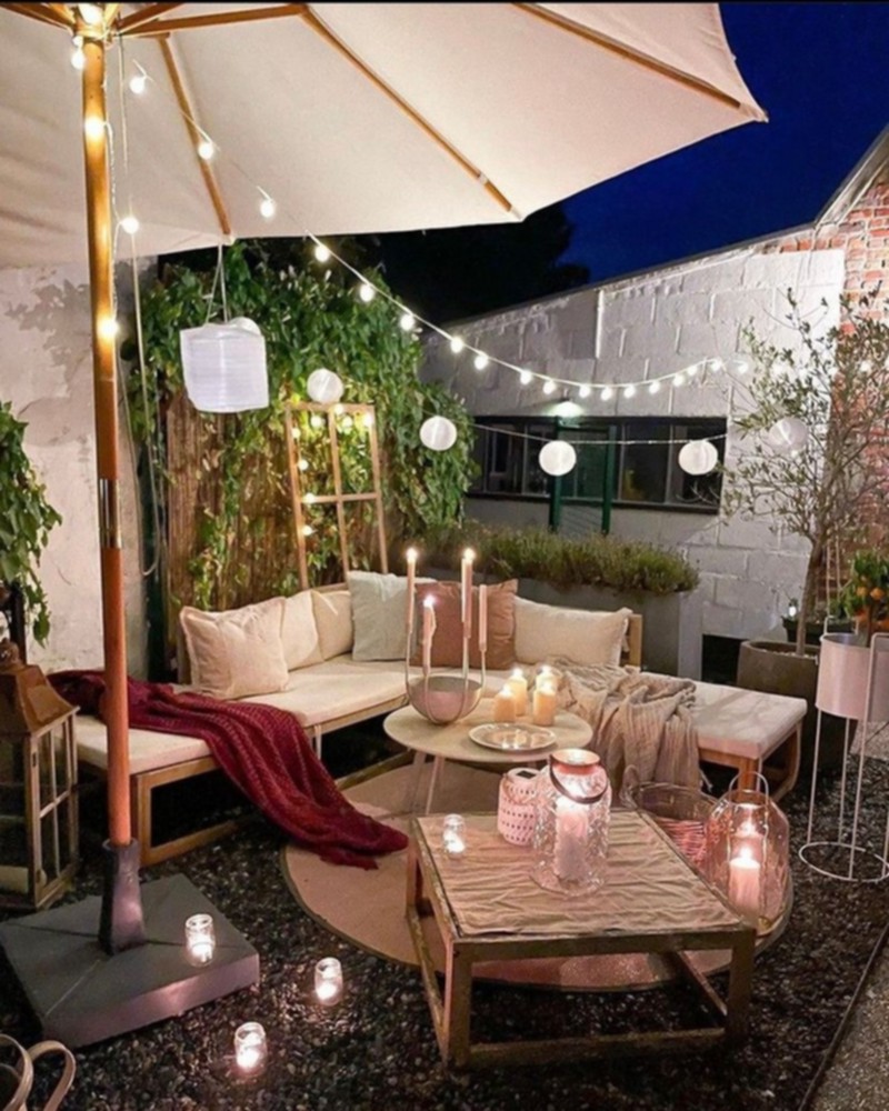 Beautiful Outdoor Décor (23)