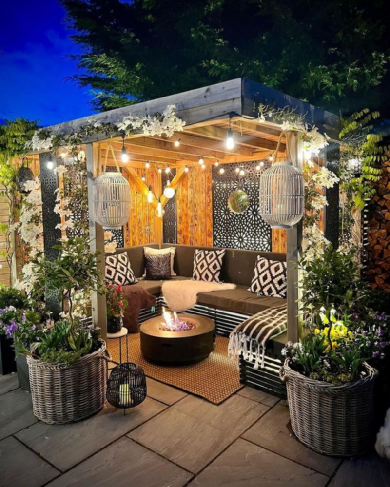 Beautiful Outdoor Décor (43)