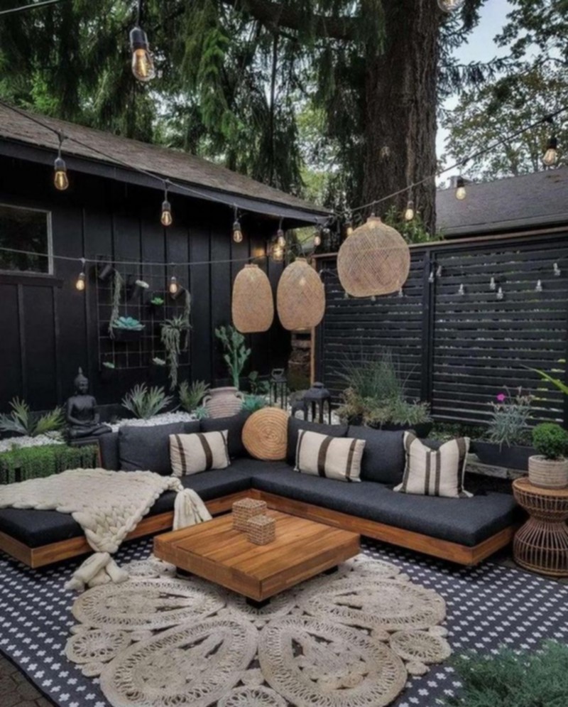 Beautiful Outdoor Décor (5)