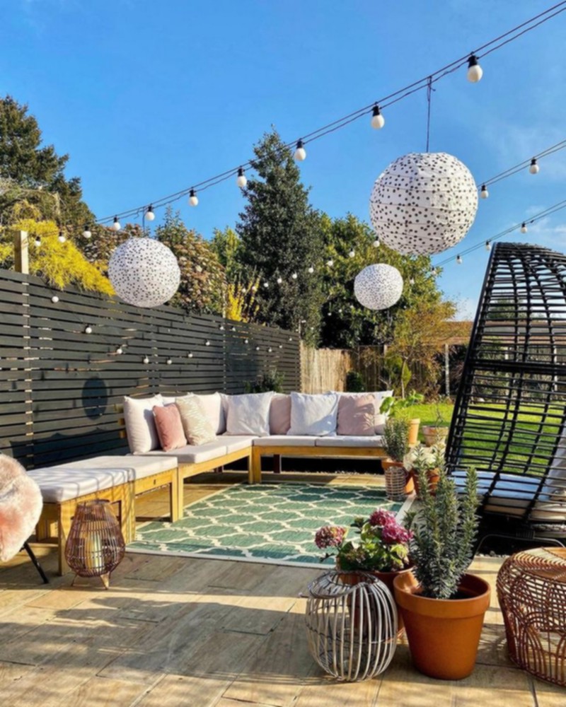 Beautiful Outdoor Décor (52)