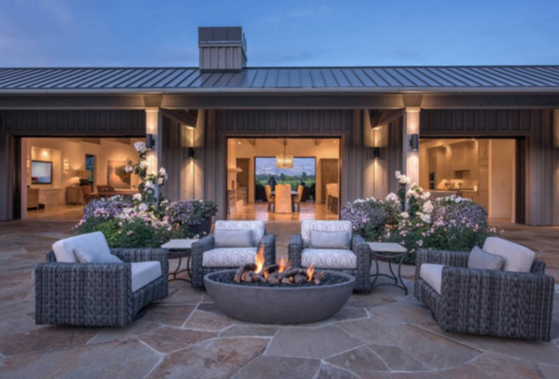 Beautiful Outdoor Décor (59)