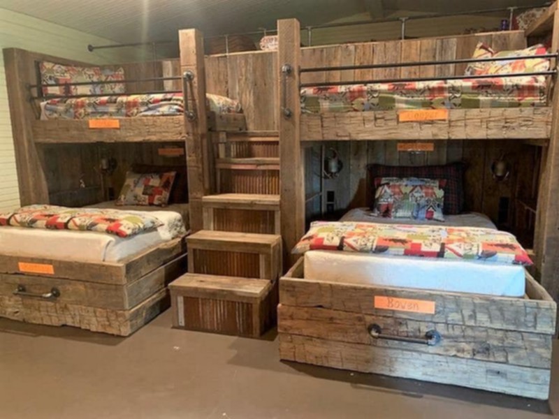 Bunk Bed (25)