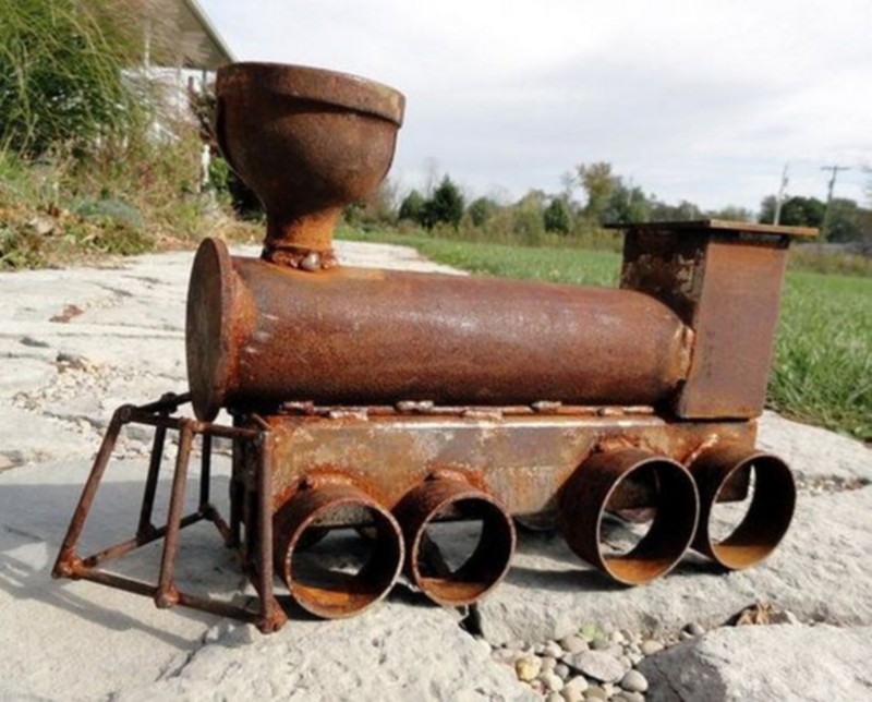 Creative Scrap Metal Sculptures (54)