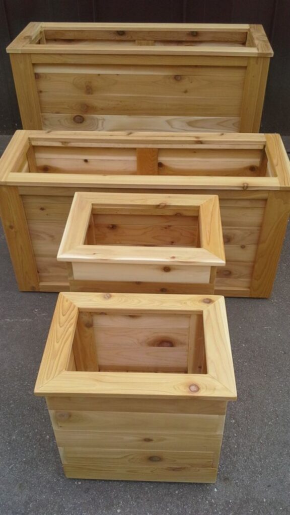 Easy Ways To Build A Wooden Pallet Planter - HOW TO MAKE – DIY