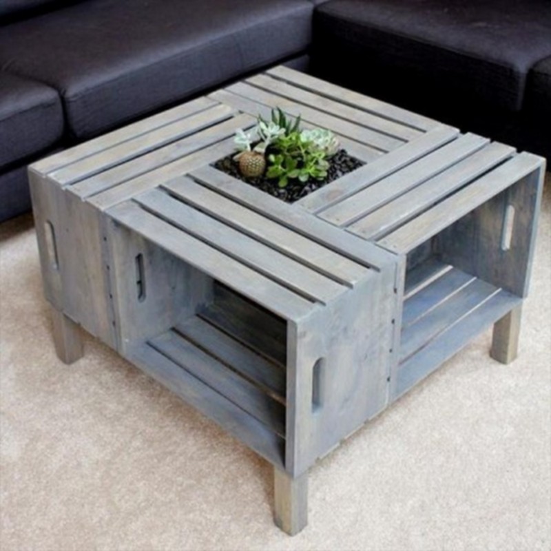 Pallet Tables With Planters (12)