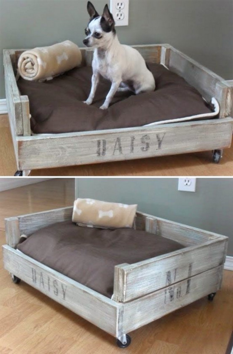 Wood Pallet Dog Beds (4)