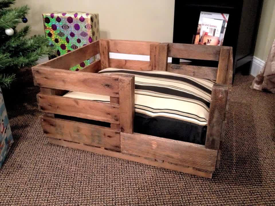 pallet dog beds