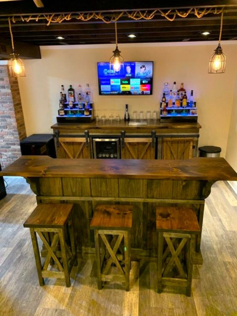 wooden pallet bar (29)