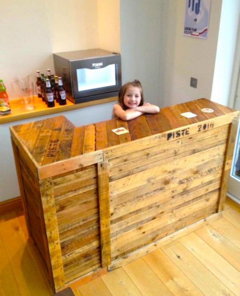 wooden pallet bar (31)