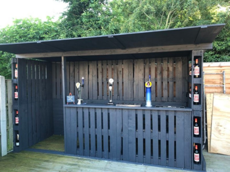 wooden pallet bar (8)