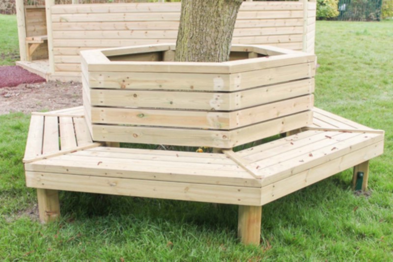 Pallet Tree Bench (15)