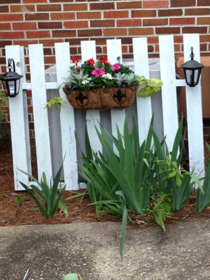 Recycled Wood Pallet And Fences (10)