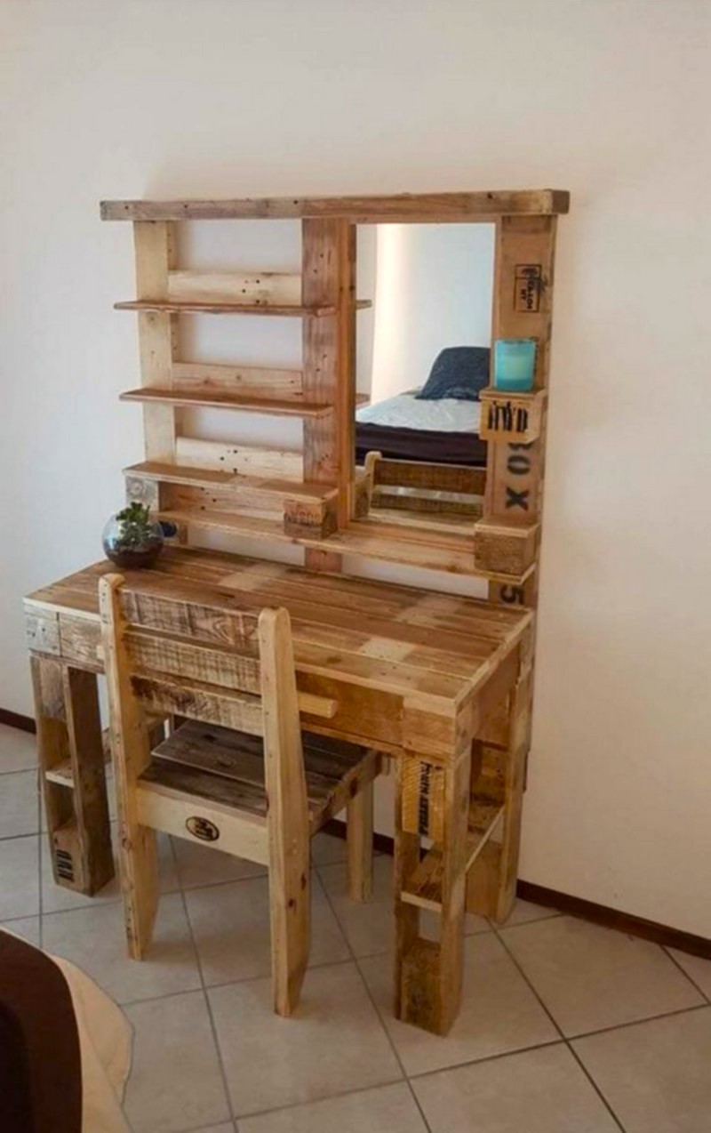 wooden pallet vanity makeup (15)