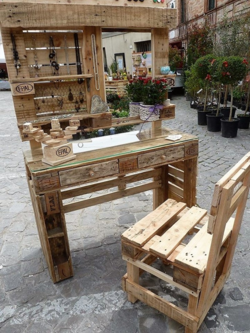 wooden pallet vanity makeup (5)
