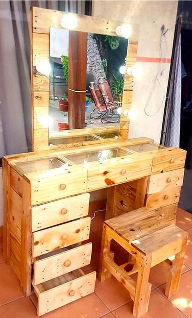 wooden pallet vanity makeup (9)