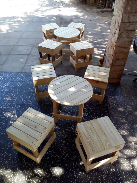 Unique And Easy To Make Shipping Pallet Projects (11)