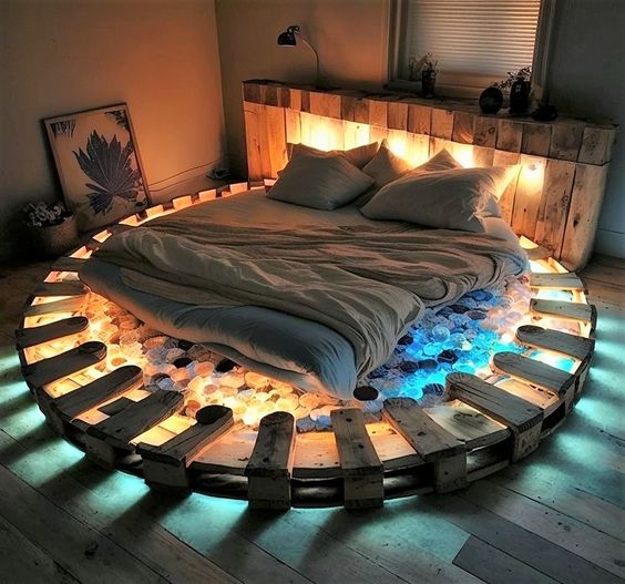 Rustic Wood Pallet Bed With Lights Ideas HOW TO MAKE DIY